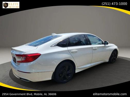 Platinum White Pearl 2018 Honda Accord EX