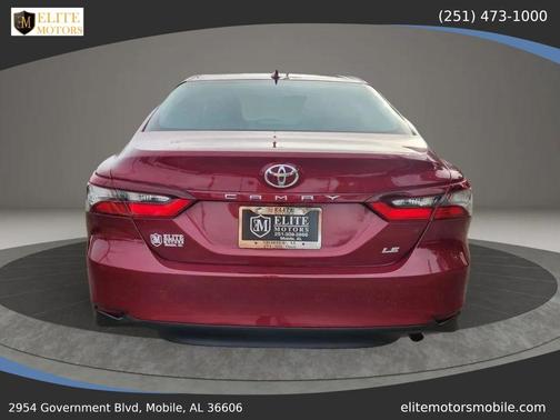 2022 Toyota Camry LE