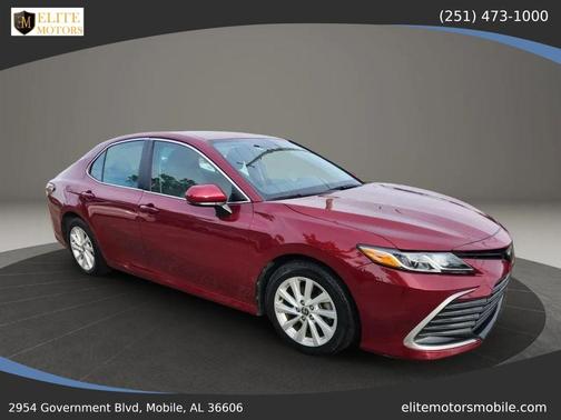 2022 Toyota Camry LE