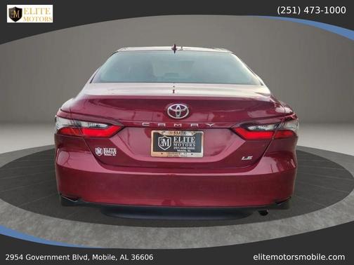 2022 Toyota Camry LE