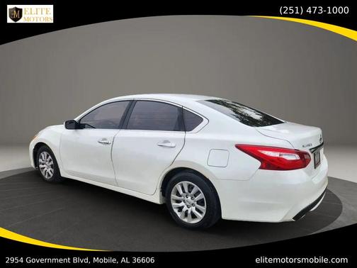 Pearl White 2016 Nissan Altima 2.5 S