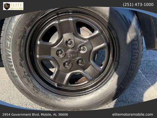 Black Forest Green Pearlcoat 2013 Jeep Patriot Sport