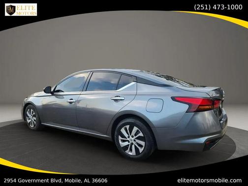 Grey 2022 Nissan Altima S FWD