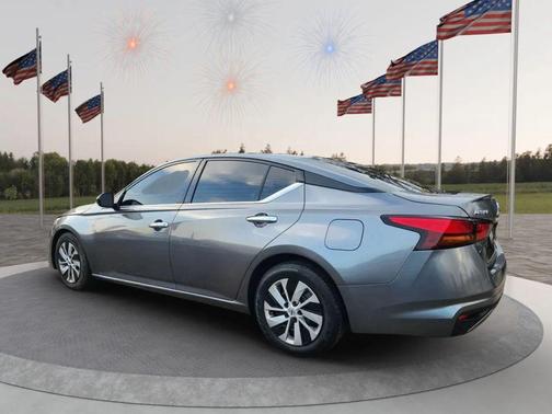 2022 Nissan Altima S FWD