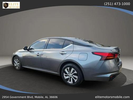 2022 Nissan Altima S FWD
