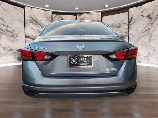2022 Nissan Altima S FWD