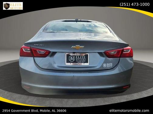 Sterling Gray Metallic 2023 Chevrolet Malibu FWD 1LT