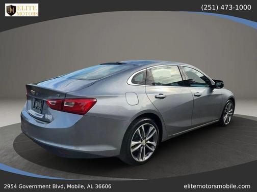 Sterling Gray Metallic 2023 Chevrolet Malibu FWD 1LT