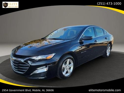 Mosaic Black Metallic 2024 Chevrolet Malibu FWD 1LT
