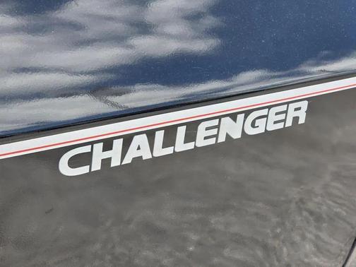 2013 Dodge Challenger SXT