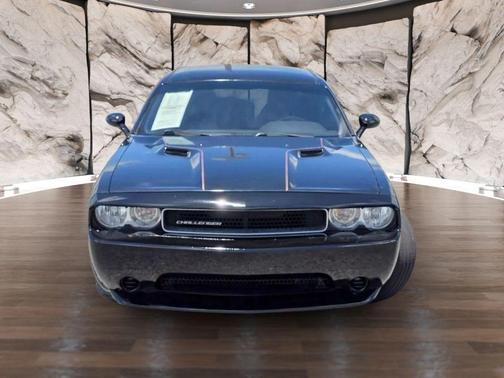 2013 Dodge Challenger SXT
