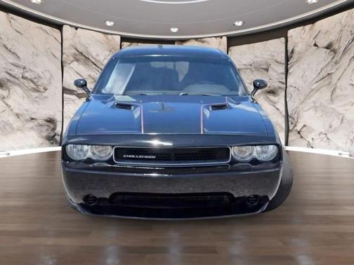 2013 Dodge Challenger SXT