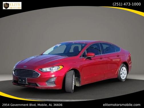 Ruby Red Metallic Tinted Clearcoat 2019 Ford Fusion SE