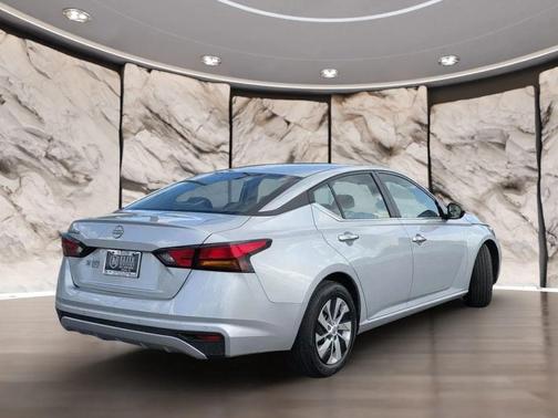 2024 Nissan Altima S FWD