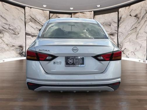 2024 Nissan Altima S FWD