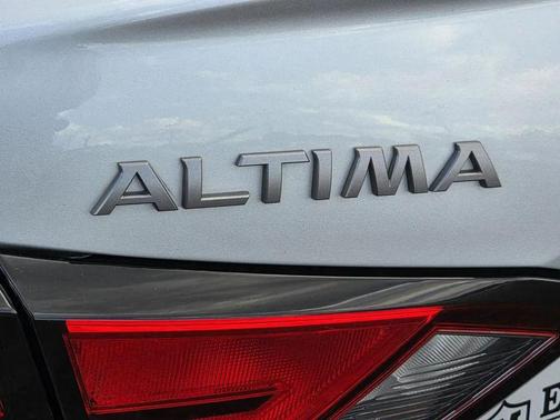2024 Nissan Altima S FWD