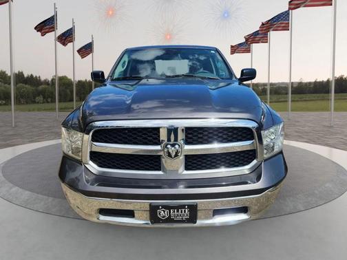 2016 RAM 1500 SLT
