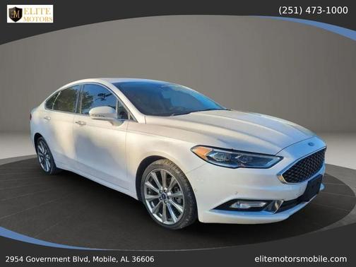 White Platinum Metallic Tri-Coat 2017 Ford Fusion Platinum