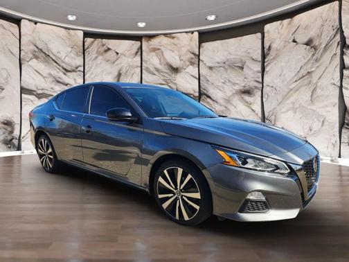2019 Nissan Altima 2.5 SR
