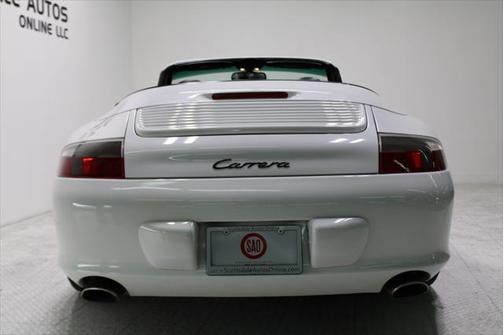 2002 Porsche 911 Carrera 4