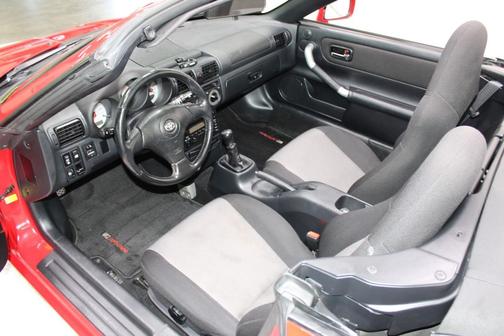 2001 Toyota MR2