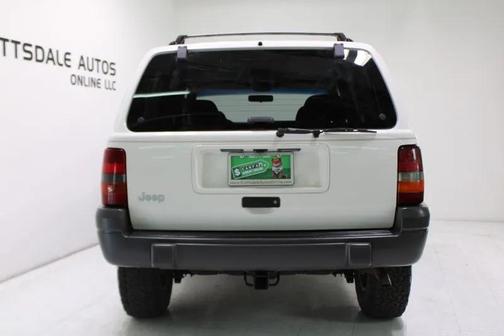Stone White Clear Coat 1997 Jeep Grand Cherokee Laredo 4WD