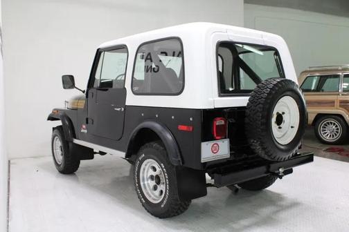 Black 1976 Jeep CJ-7 304 V-8