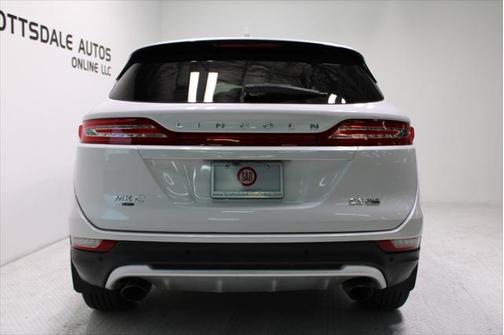 2015 Lincoln MKC Base