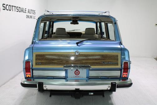 1991 Jeep Grand Wagoneer