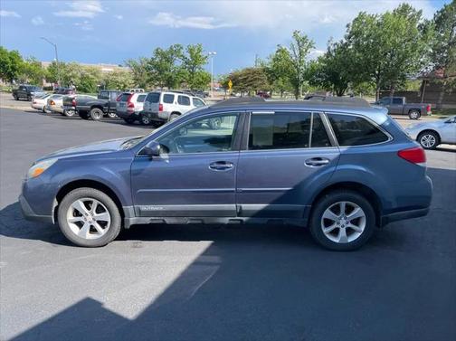 2013 Subaru Outback 2.5i Premium