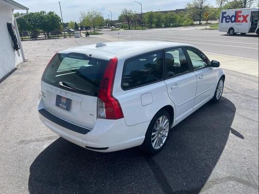 2009 Volvo V50 2.4i
