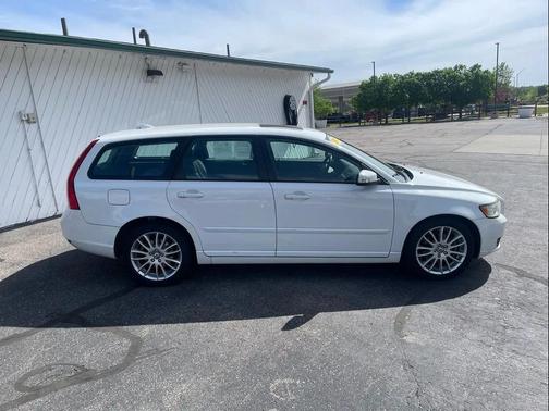 2009 Volvo V50 2.4i