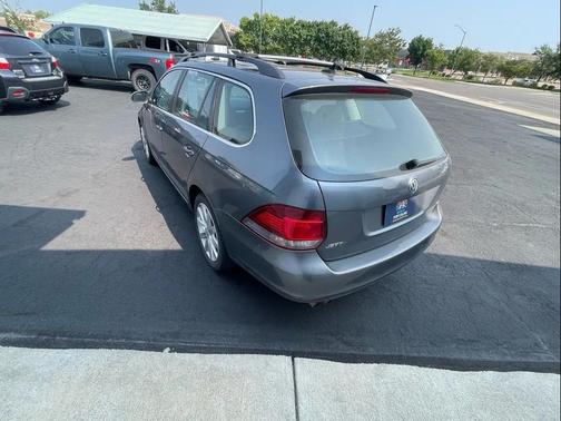 2011 Volkswagen Jetta SportWagen TDI