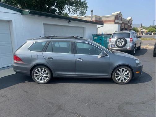 2011 Volkswagen Jetta SportWagen TDI