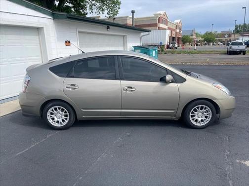 2005 Toyota Prius One