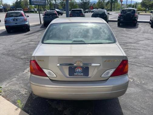 2000 Toyota Avalon XLS