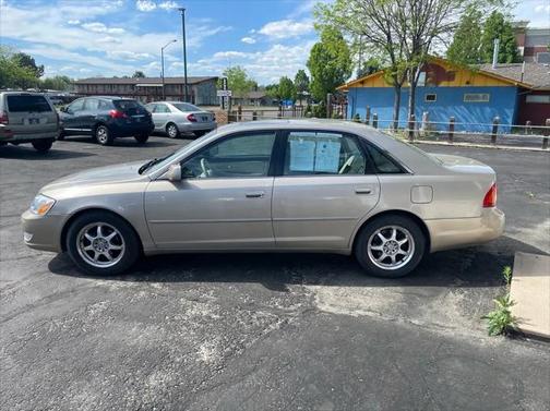 2000 Toyota Avalon XLS
