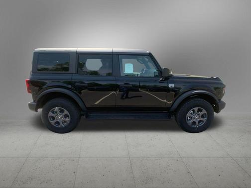 Shadow Black 2026 Ford Bronco Big Bend
