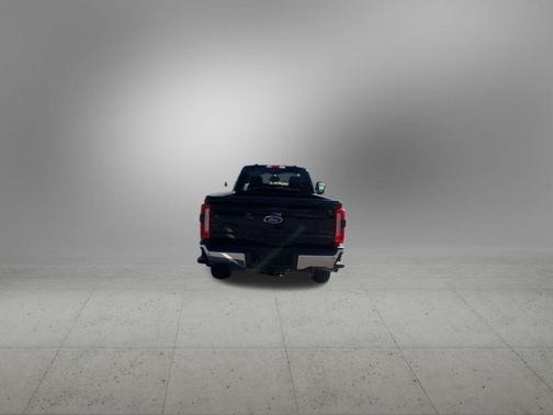 Agate Black Metallic 2026 Ford F-350 XLT