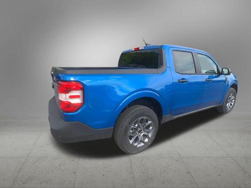 Velocity Blue 2025 Ford Maverick XLT