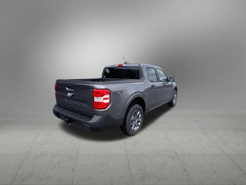 Carbonized Gray Metallic 2026 Ford Maverick XLT