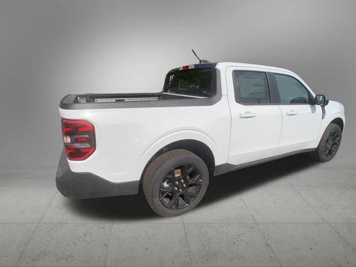 Oxford White 2026 Ford Maverick Lariat