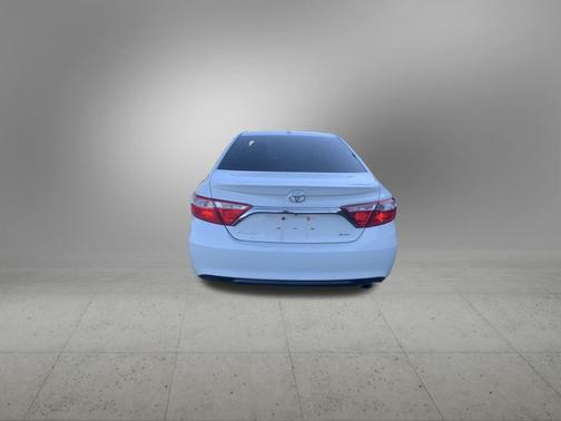 2015 Toyota Camry XSE
