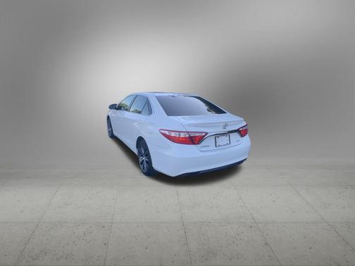 2015 Toyota Camry XSE