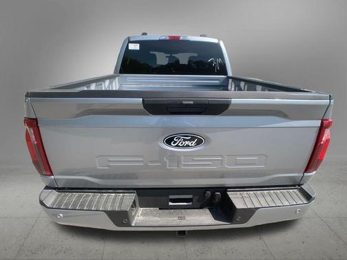 Iconic Silver Metallic 2026 Ford F-150 XLT