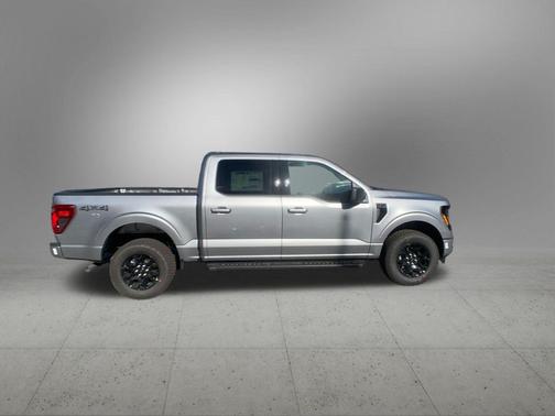 Iconic Silver Metallic 2026 Ford F-150 XLT