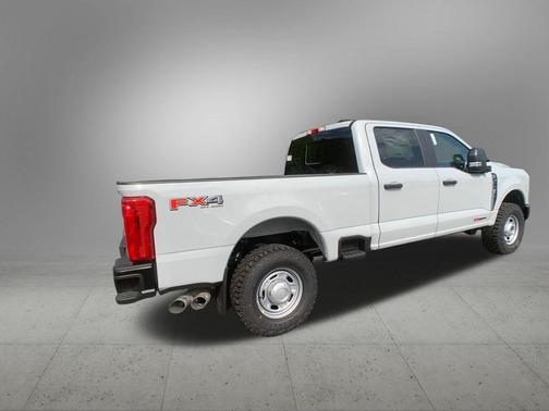 Avalanche 2026 Ford F-250 XL