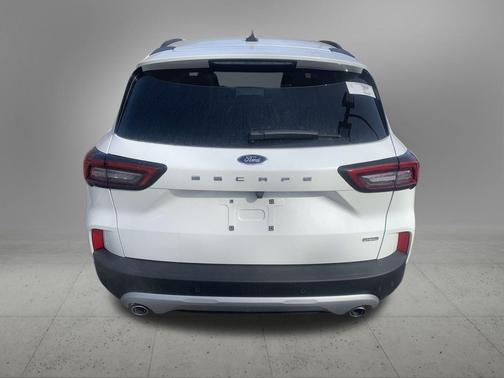 2025 Ford Escape PHEV SE