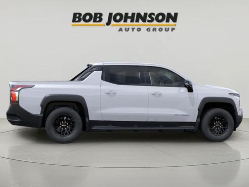 2025 Chevrolet Silverado EV LT