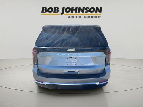 2025 Chevrolet Suburban LS